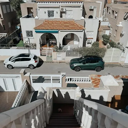 Ferienhaus 4 Bedrooms Torrevieja