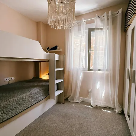 Hébergement de vacances 4 Bedrooms Torrevieja